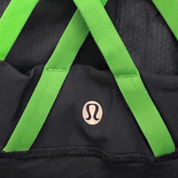Lululemon NWOT Energy Tank (8) - Picture 7 of 15